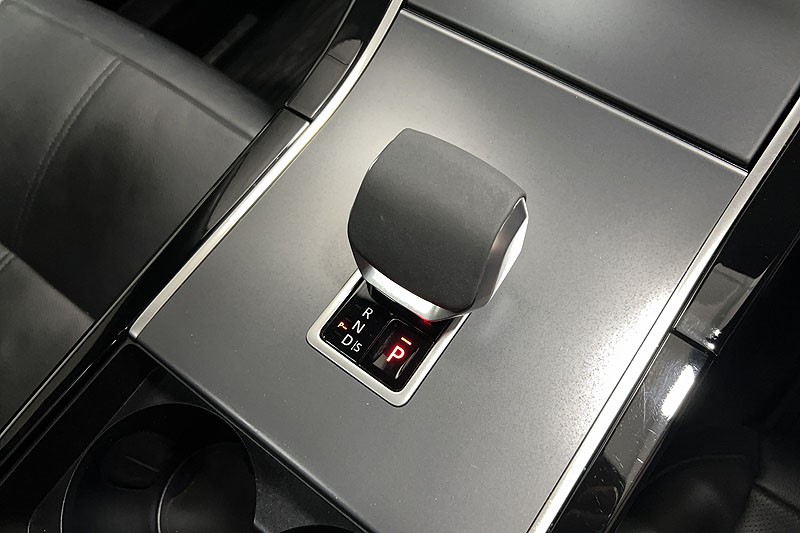 2023 (23) LAND ROVER RANGE ROVER VELAR 2.0 D200 MHEV Dynamic SE 5dr Auto 5237321