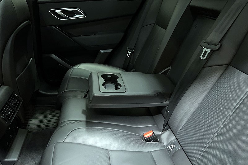 2023 (23) LAND ROVER RANGE ROVER VELAR 2.0 D200 MHEV Dynamic SE 5dr Auto 5237337