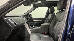 2022 (22) LAND ROVER DISCOVERY 3.0 D300 R-Dynamic SE 5dr Auto 5205087