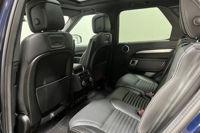 2022 (22) LAND ROVER DISCOVERY 3.0 D300 R-Dynamic SE 5dr Auto 5205122