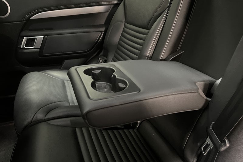 2022 (22) LAND ROVER DISCOVERY 3.0 D300 R-Dynamic SE 5dr Auto 5205124