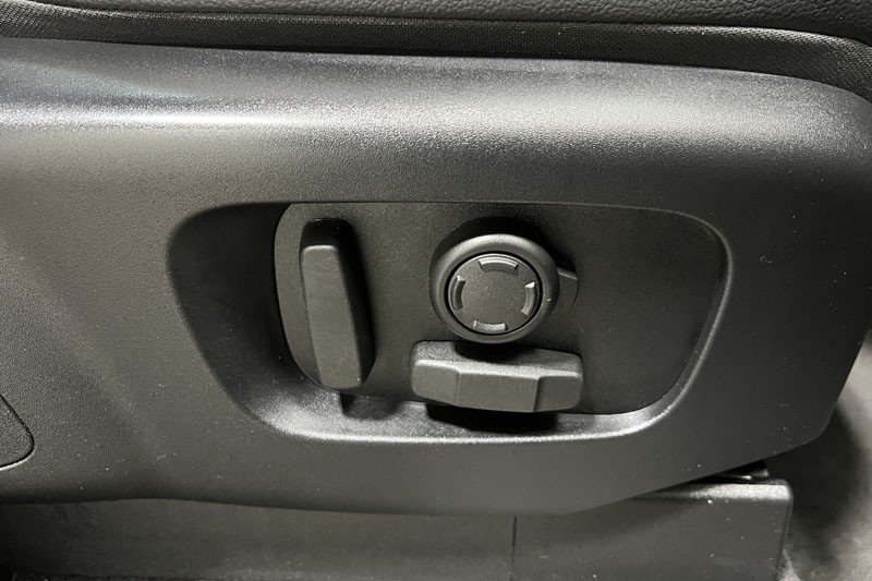 2022 (22) LAND ROVER DISCOVERY 3.0 D300 R-Dynamic SE 5dr Auto 5205102