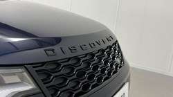 2022 (22) LAND ROVER DISCOVERY 3.0 D300 R-Dynamic SE 5dr Auto 5205139