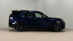 2022 (22) LAND ROVER DISCOVERY 3.0 D300 R-Dynamic SE 5dr Auto 5205089