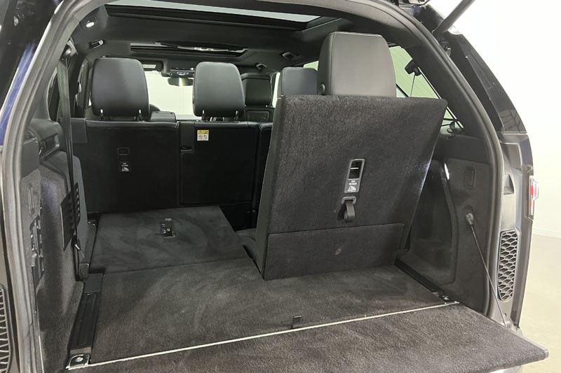 2022 (22) LAND ROVER DISCOVERY 3.0 D300 R-Dynamic SE 5dr Auto 5205127