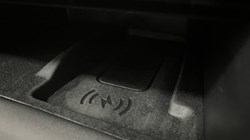 2022 (22) LAND ROVER DISCOVERY 3.0 D300 R-Dynamic SE 5dr Auto 5205110