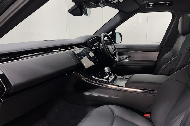2024 (24) LAND ROVER RANGE ROVER SPORT 3.0 P460e Dynamic SE 5dr Auto 5190568