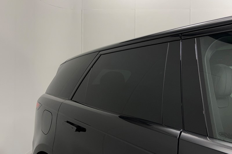 2024 (24) LAND ROVER RANGE ROVER SPORT 3.0 P460e Dynamic SE 5dr Auto 5190582