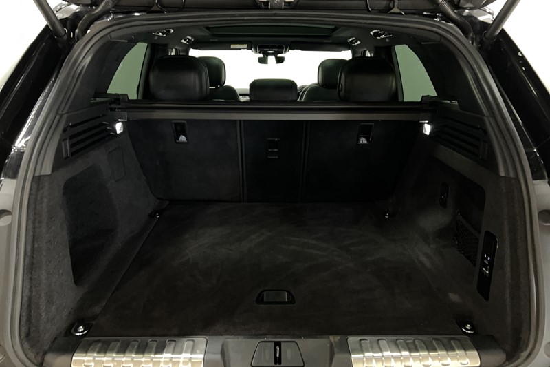 2024 (24) LAND ROVER RANGE ROVER SPORT 3.0 P460e Dynamic SE 5dr Auto 5190577