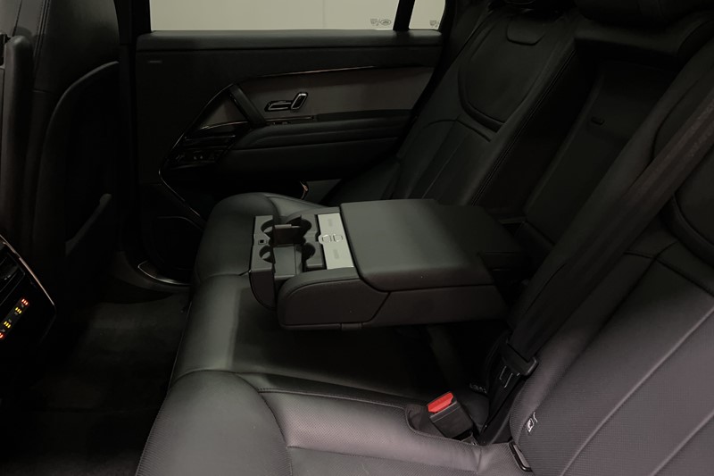 2024 (24) LAND ROVER RANGE ROVER SPORT 3.0 P460e Dynamic SE 5dr Auto 5190575