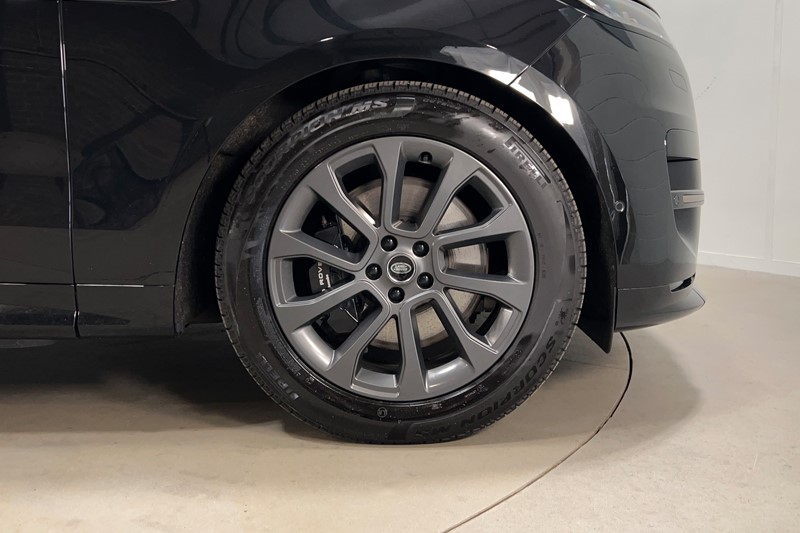 2024 (24) LAND ROVER RANGE ROVER SPORT 3.0 P460e Dynamic SE 5dr Auto 5190543