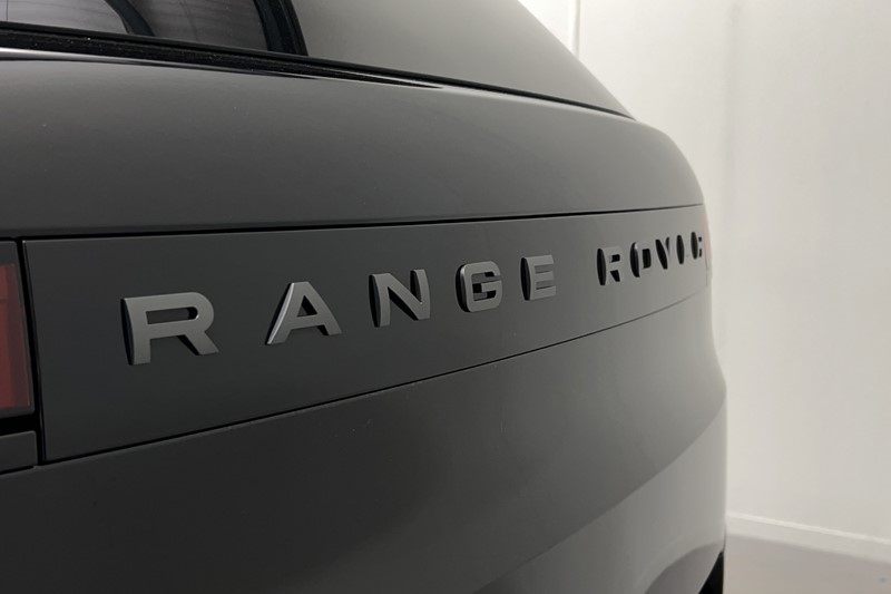 2024 (24) LAND ROVER RANGE ROVER SPORT 3.0 P460e Dynamic SE 5dr Auto 5190581