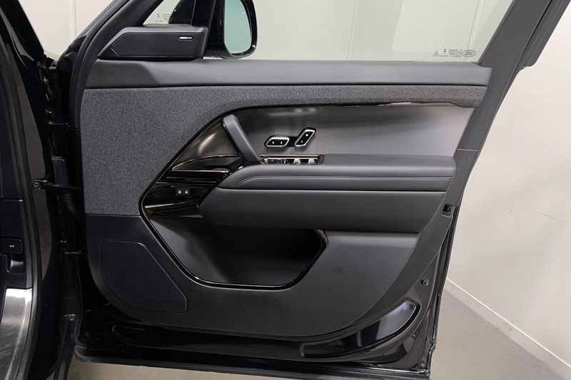 2024 (24) LAND ROVER RANGE ROVER SPORT 3.0 P460e Dynamic SE 5dr Auto 5190548