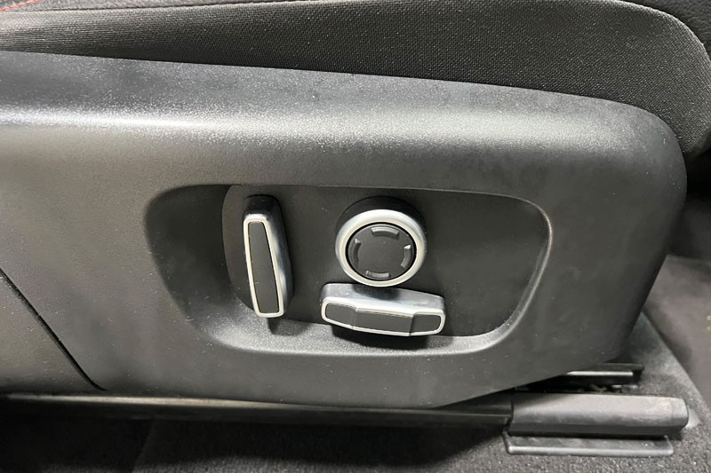 2021 (21) LAND ROVER DISCOVERY SPORT 2.0 D200 R-Dynamic S Plus 5dr Auto 5195529