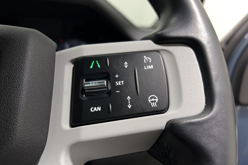 2023 (73) LAND ROVER DEFENDER 3.0 D250 X-Dynamic HSE 90 3dr Auto 5261680