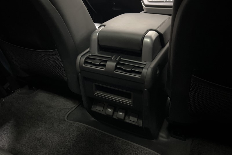 2023 (73) LAND ROVER DEFENDER 3.0 D250 X-Dynamic HSE 90 3dr Auto 5261672