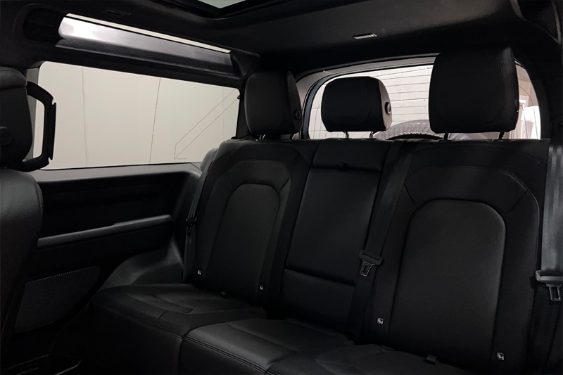 2023 (73) LAND ROVER DEFENDER 3.0 D250 X-Dynamic HSE 90 3dr Auto 5261664