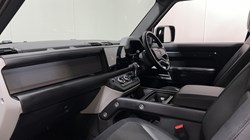 2023 (73) LAND ROVER DEFENDER 3.0 D250 X-Dynamic HSE 90 3dr Auto 5261694