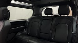 2023 (73) LAND ROVER DEFENDER 3.0 D250 X-Dynamic HSE 90 3dr Auto 5261696