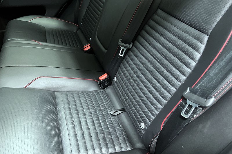 2022 (22) LAND ROVER DISCOVERY SPORT 2.0 D200 R-Dynamic SE 5dr Auto [5 Seat] 5191647