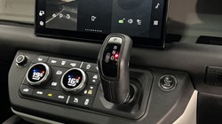 2023 (23) LAND ROVER DEFENDER 3.0 D300 X-Dynamic HSE 110 5dr Auto 5283525