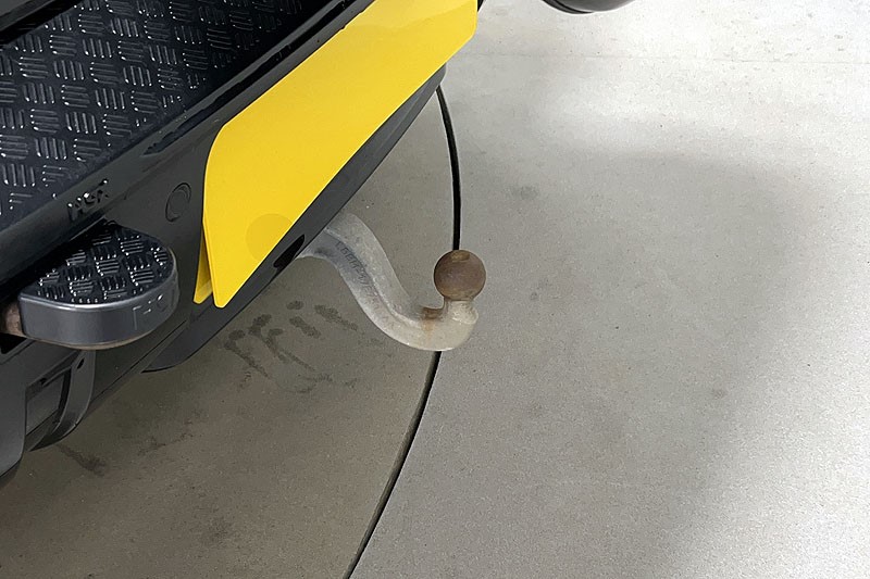 2023 (23) LAND ROVER DEFENDER 3.0 D300 X-Dynamic HSE 110 5dr Auto 5283548