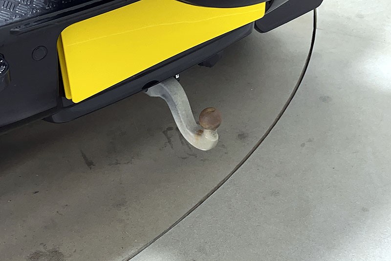 2023 (23) LAND ROVER DEFENDER 3.0 D300 X-Dynamic HSE 110 5dr Auto 5283547