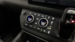 2023 (23) LAND ROVER DEFENDER 3.0 D300 X-Dynamic HSE 110 5dr Auto 5283524