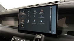 2023 (23) LAND ROVER DEFENDER 3.0 D300 X-Dynamic HSE 110 5dr Auto 5283532