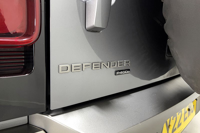 2022 (22) LAND ROVER DEFENDER 2.0 P400e X-Dynamic SE 110 5dr Auto 5200684