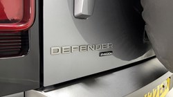 2022 (22) LAND ROVER DEFENDER 2.0 P400e X-Dynamic SE 110 5dr Auto 5200684
