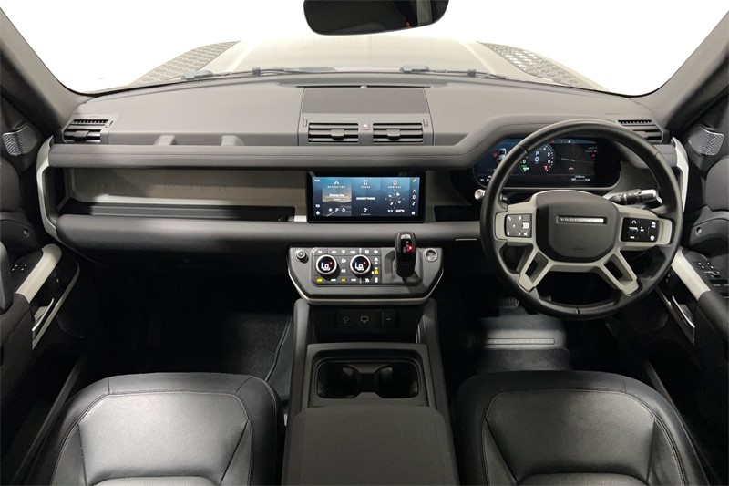 2022 (22) LAND ROVER DEFENDER 2.0 P400e X-Dynamic SE 110 5dr Auto 5200644