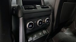 2022 (22) LAND ROVER DEFENDER 2.0 P400e X-Dynamic SE 110 5dr Auto 5200677