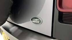 2022 (22) LAND ROVER DEFENDER 2.0 P400e X-Dynamic SE 110 5dr Auto 5200685