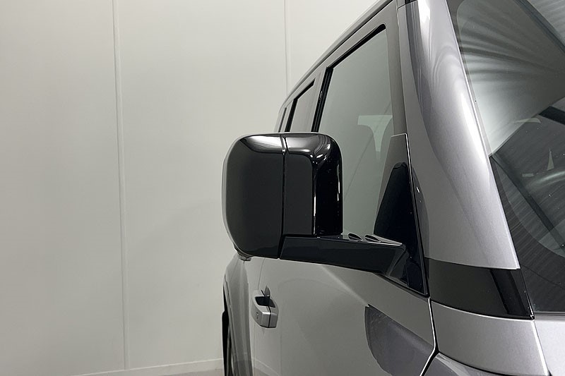 2022 (22) LAND ROVER DEFENDER 2.0 P400e X-Dynamic SE 110 5dr Auto 5200690