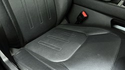 2022 (22) LAND ROVER DEFENDER 2.0 P400e X-Dynamic SE 110 5dr Auto 5200653