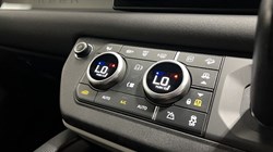 2022 (22) LAND ROVER DEFENDER 2.0 P400e X-Dynamic SE 110 5dr Auto 5200660