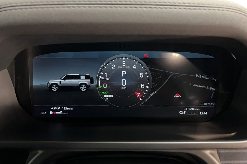 2022 (22) LAND ROVER DEFENDER 2.0 P400e X-Dynamic SE 110 5dr Auto 5200658