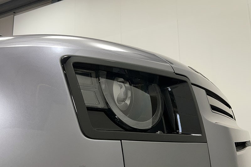 2022 (22) LAND ROVER DEFENDER 2.0 P400e X-Dynamic SE 110 5dr Auto 5200692