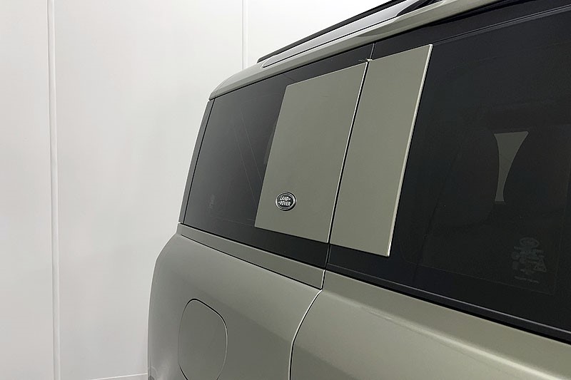 2023 (72) LAND ROVER DEFENDER 3.0 D350 X-Dynamic SE 110 5dr Auto 5205248