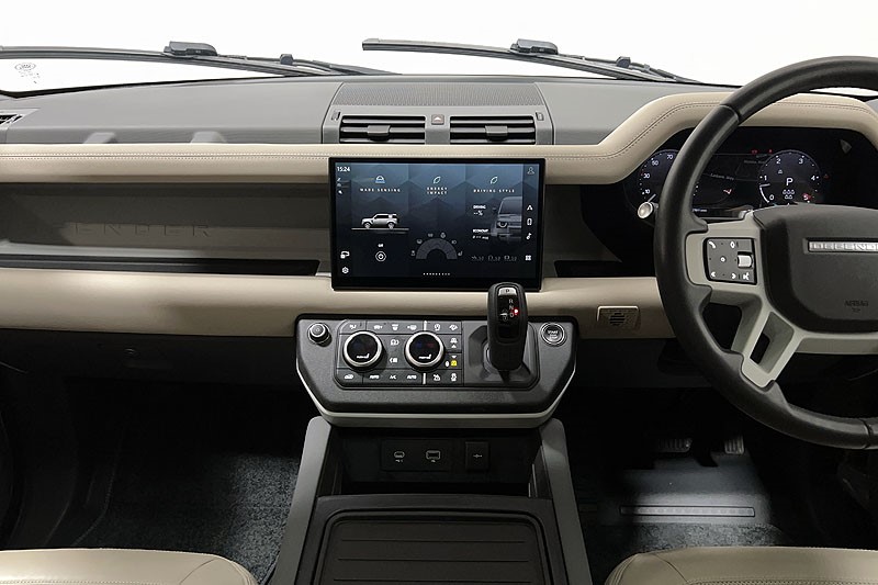 2023 (72) LAND ROVER DEFENDER 3.0 D350 X-Dynamic SE 110 5dr Auto 5205205