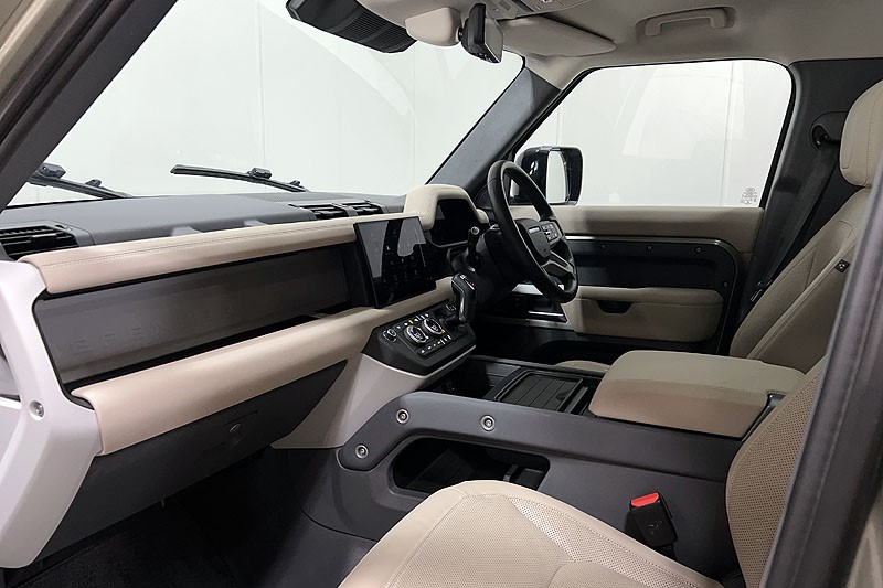 2023 (72) LAND ROVER DEFENDER 3.0 D350 X-Dynamic SE 110 5dr Auto 5205233