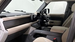 2023 (72) LAND ROVER DEFENDER 3.0 D350 X-Dynamic SE 110 5dr Auto 5205233