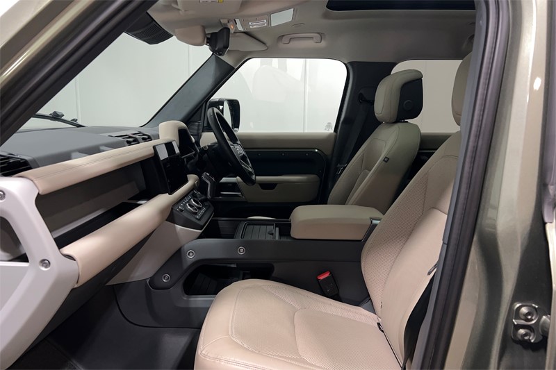 2023 (72) LAND ROVER DEFENDER 3.0 D350 X-Dynamic SE 110 5dr Auto 5205198