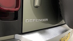 2023 (72) LAND ROVER DEFENDER 3.0 D350 X-Dynamic SE 110 5dr Auto 5205246