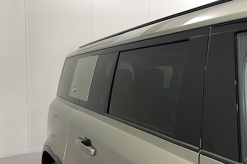 2023 (72) LAND ROVER DEFENDER 3.0 D350 X-Dynamic SE 110 5dr Auto 5205249