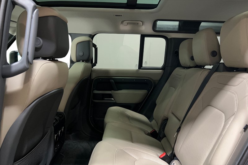 2023 (72) LAND ROVER DEFENDER 3.0 D350 X-Dynamic SE 110 5dr Auto 5205199