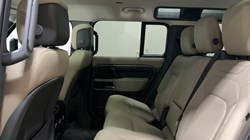 2023 (72) LAND ROVER DEFENDER 3.0 D350 X-Dynamic SE 110 5dr Auto 5205199