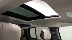 2023 (72) LAND ROVER DEFENDER 3.0 D350 X-Dynamic SE 110 5dr Auto 5205216