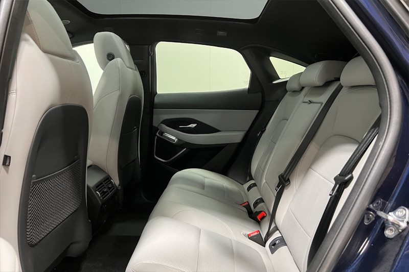 2024 (24) JAGUAR E-PACE 2.0 D200 R-Dynamic SE Black 5dr Auto 5201305